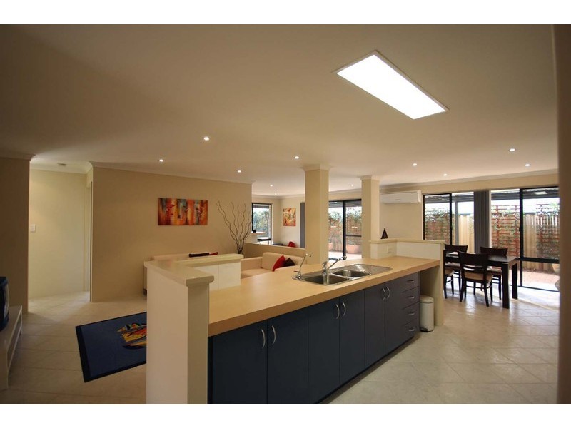 37 Lintonmarc Drive, Redcliffe WA 6104