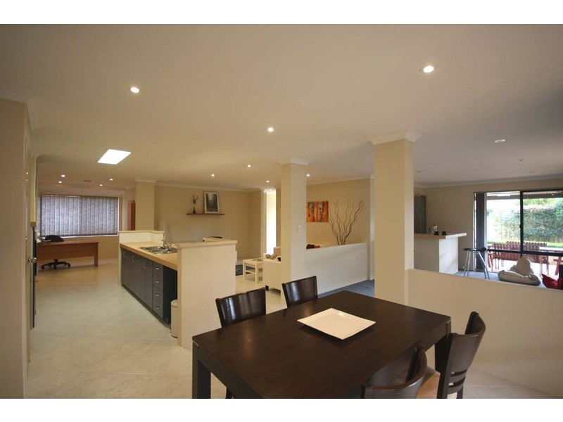 37 Lintonmarc Drive, Redcliffe WA 6104