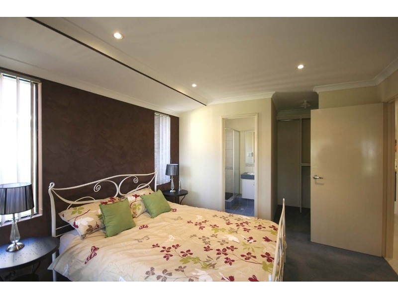 37 Lintonmarc Drive, Redcliffe WA 6104