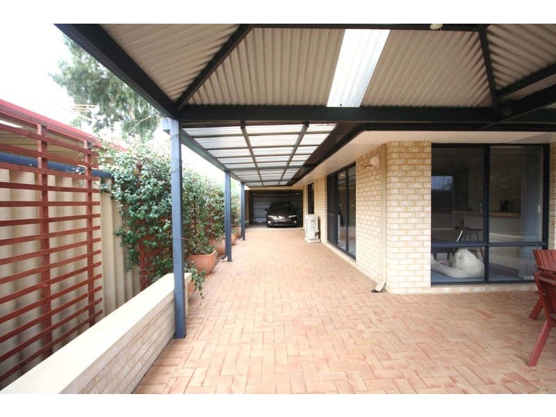 37 Lintonmarc Drive, Redcliffe WA 6104