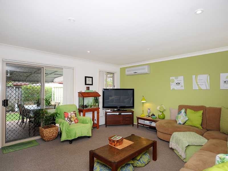 28 Ballerina Street, Burleigh Waters QLD 4220