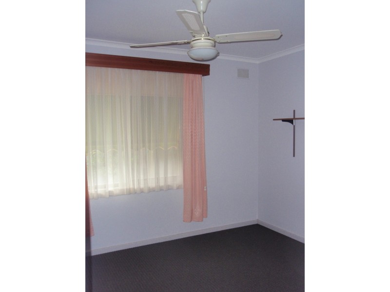 5 Trenerry Ave, Ingle Farm SA 5098