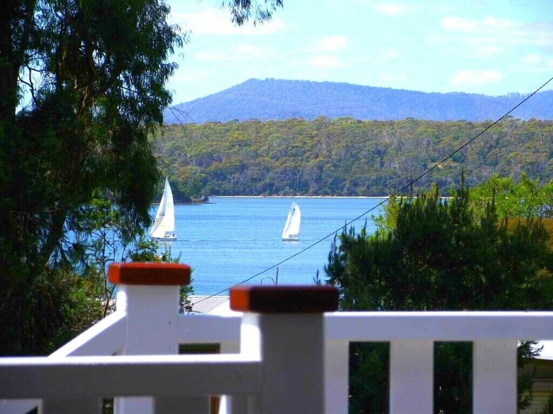 94 Sunset Boulevard, Clarence Point TAS 7270
