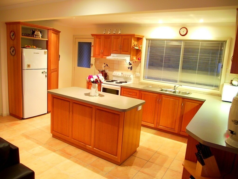 94 Sunset Boulevard, Clarence Point TAS 7270