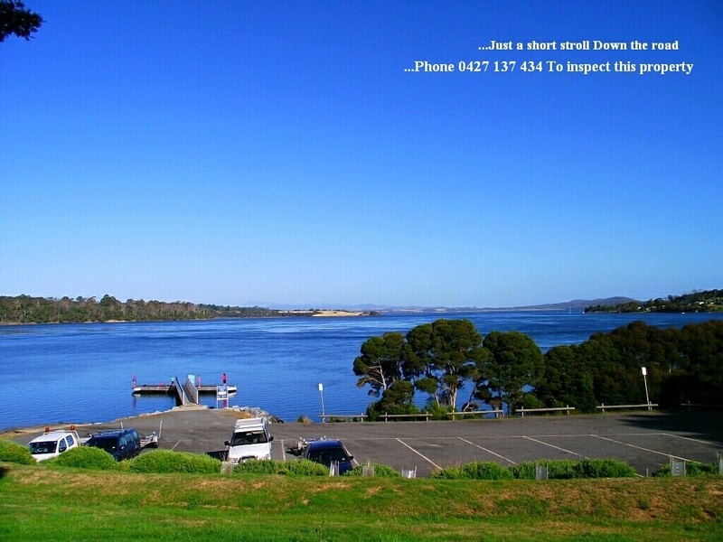 94 Sunset Boulevard, Clarence Point TAS 7270