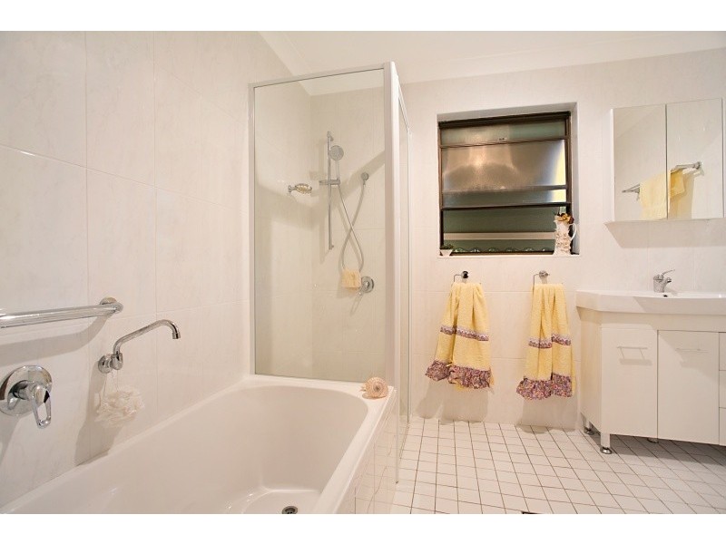 50 Houston Ave, Tenambit NSW 2323