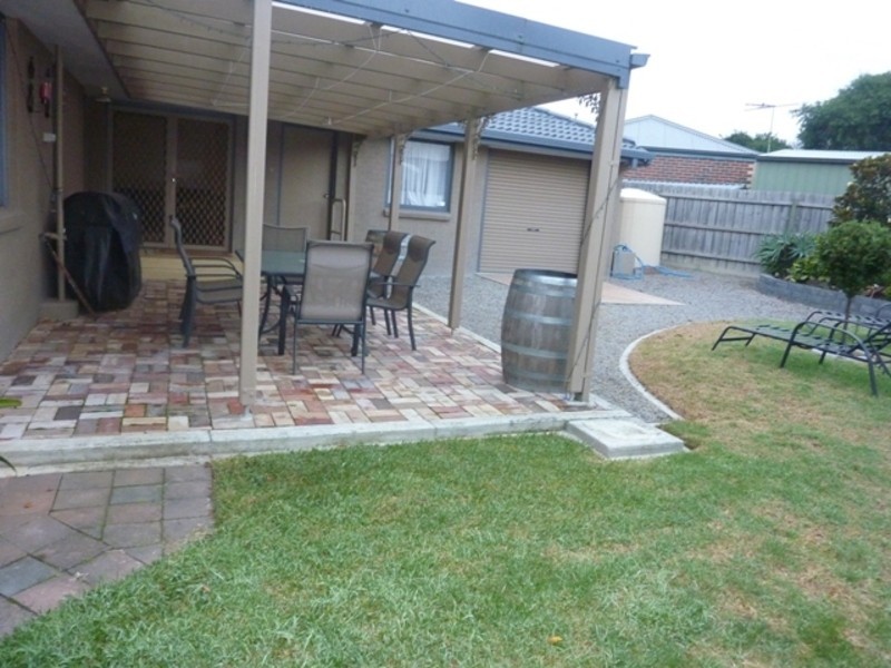 9 Kimberly Court, Berwick VIC 3806