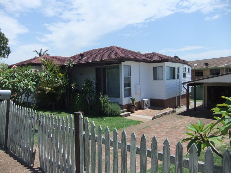 111 Northcote Avenue, Swansea Heads NSW 2281