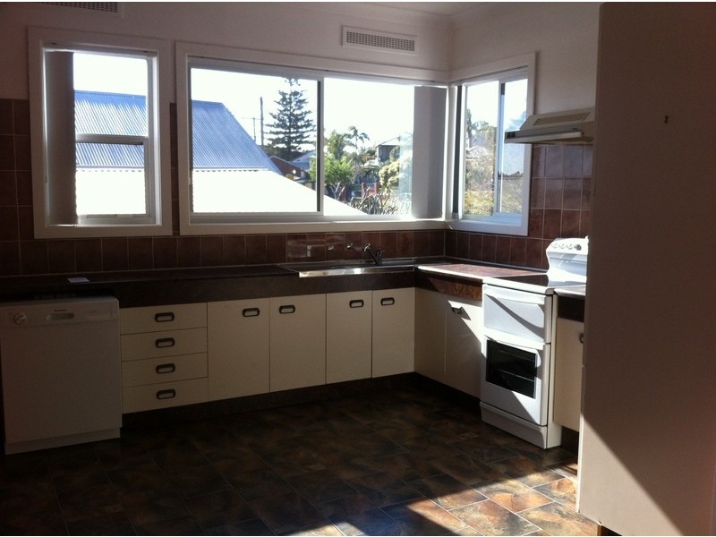 111 Northcote Avenue, Swansea Heads NSW 2281