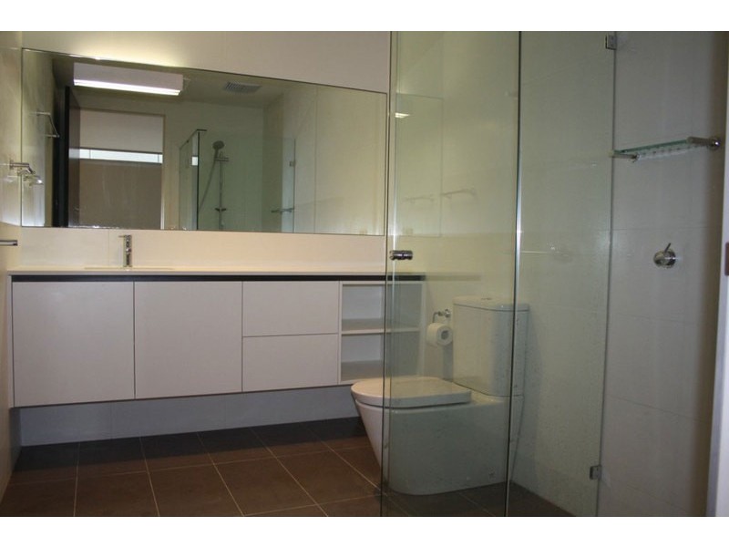 1/74 Stokes Street, Port Melbourne VIC 3207