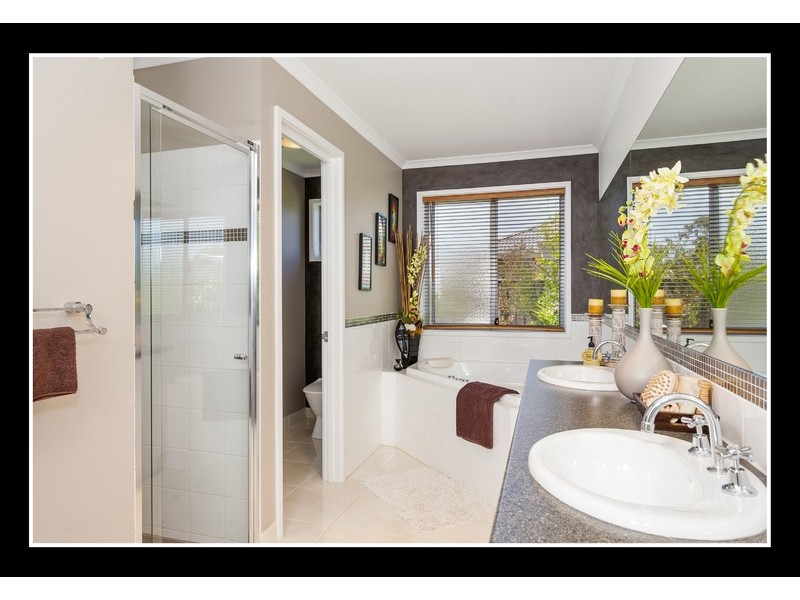 55 Corymbia Circuit, Barwon Heads VIC 3227