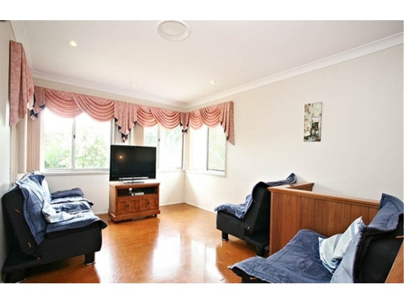 18 Coolinda Street, Sunnybank QLD 4109