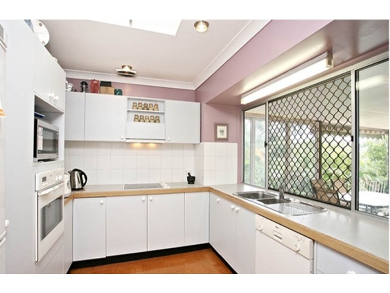 18 Coolinda Street, Sunnybank QLD 4109