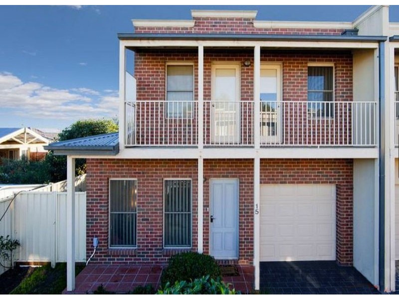 15/14 Mickleton Grove, Point Cook VIC 3030