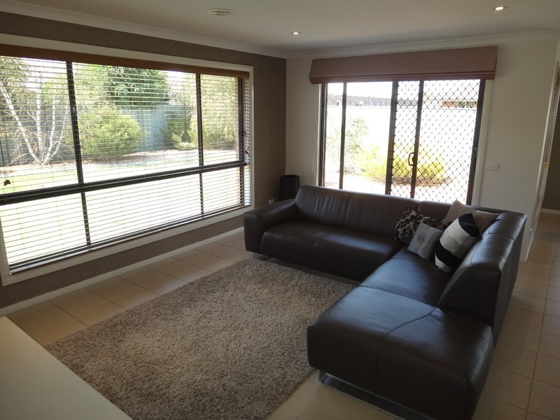 26 Rivergum Drive, East Albury NSW 2640