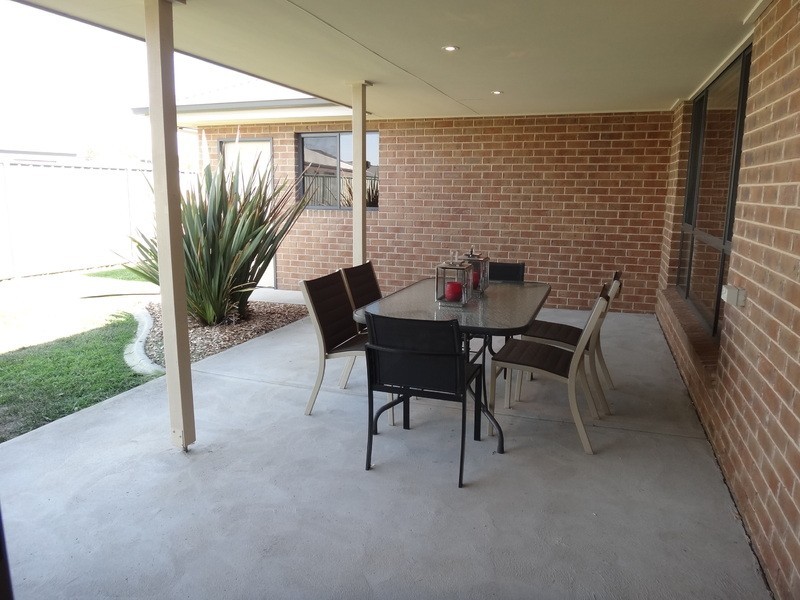 26 Rivergum Drive, East Albury NSW 2640