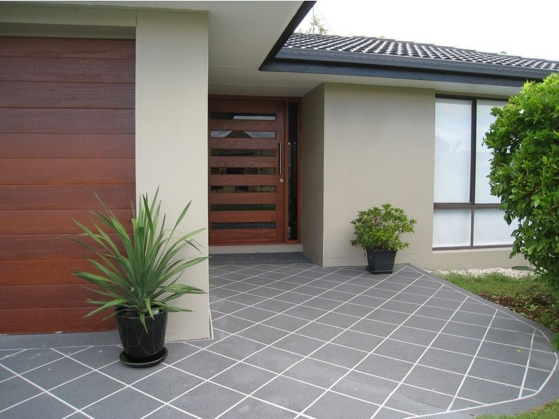 9 Anchorage Way, Runaway Bay QLD 4216