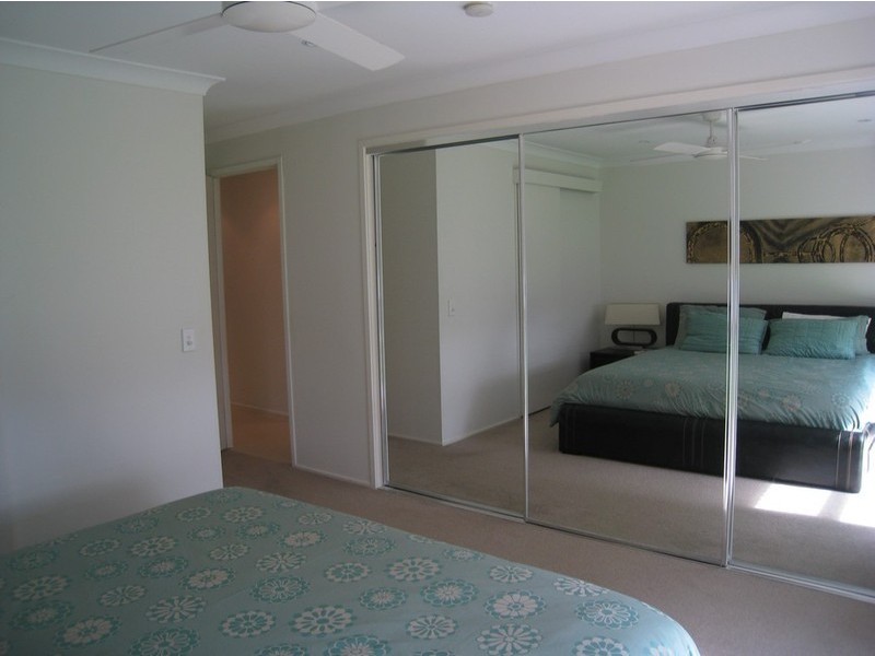 9 Anchorage Way, Runaway Bay QLD 4216