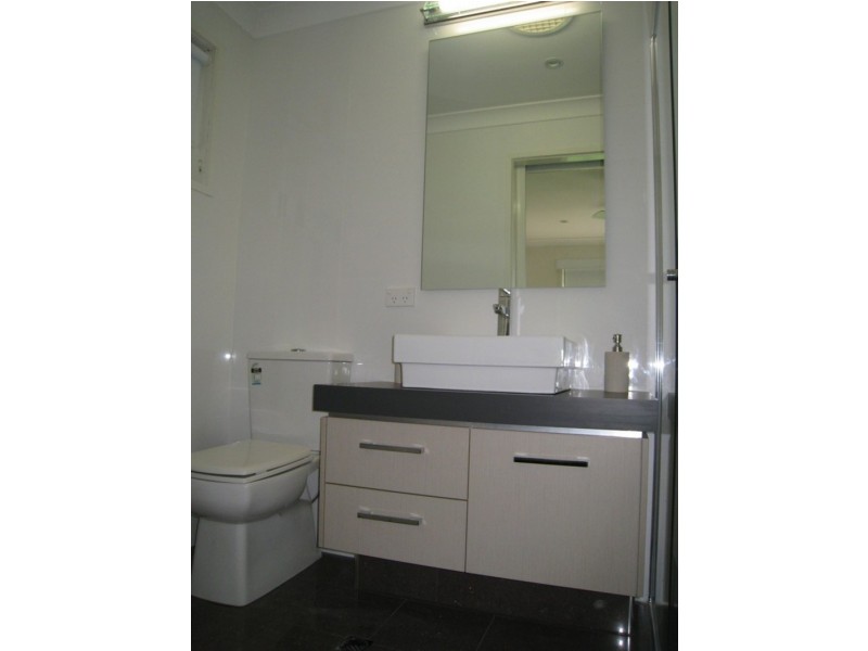 9 Anchorage Way, Runaway Bay QLD 4216