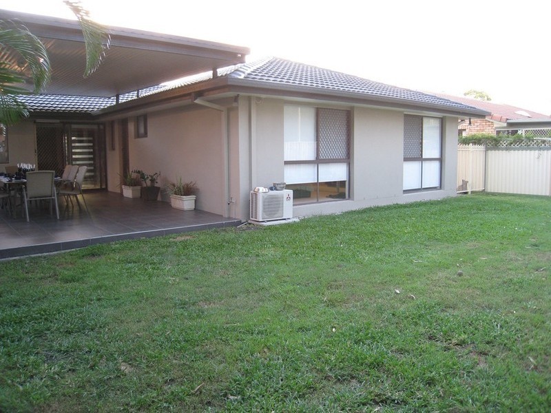 9 Anchorage Way, Runaway Bay QLD 4216