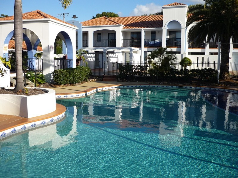 402/2214 Gold Coast Highway, Mermaid Beach QLD 4218