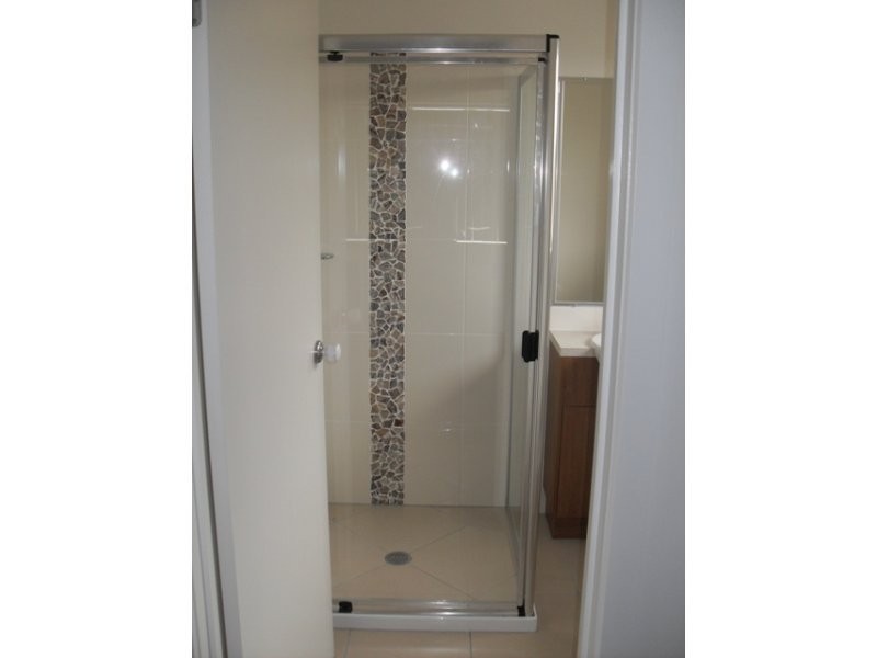 24 Broadleaf Place, Ningi QLD 4511