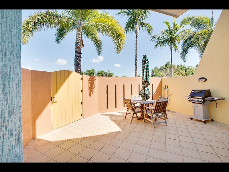 7 Bayside Way, Rosslyn QLD 4703
