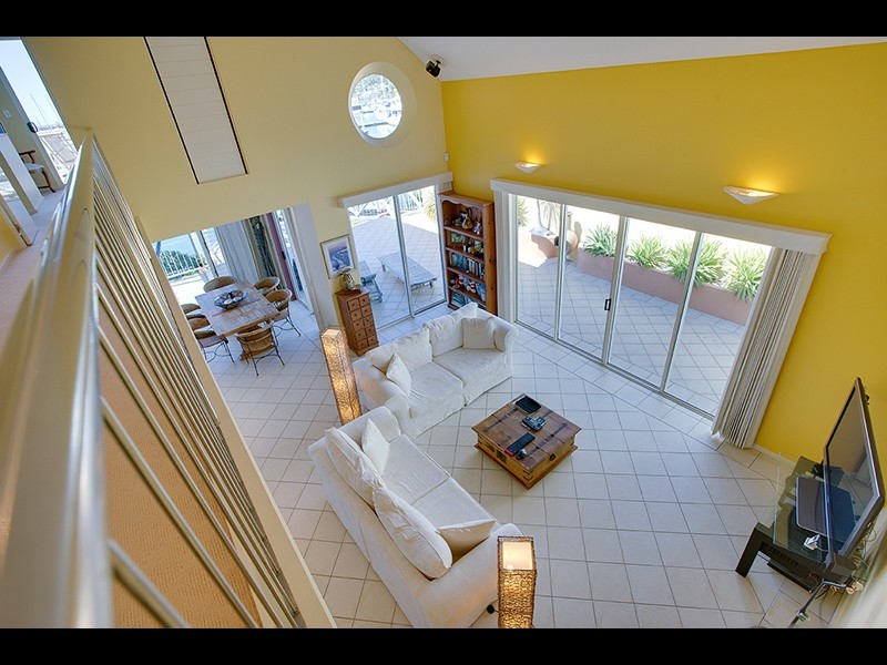7 Bayside Way, Rosslyn QLD 4703