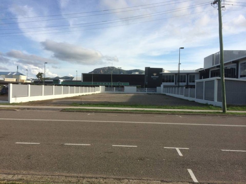 84 Wotton Street, Aitkenvale QLD 4814