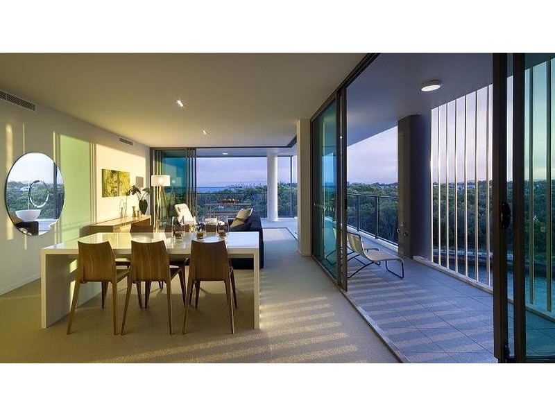 Paradise Point QLD 4216