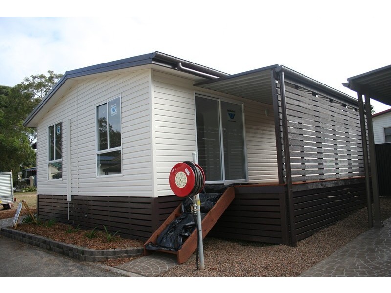 2A/750 Stringybark Crescent, Lake Munmorah NSW 2259