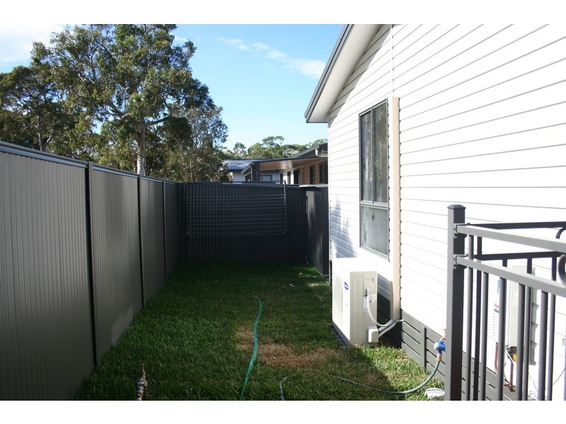 2B/750 Stringybark Crescent, Lake Munmorah NSW 2259