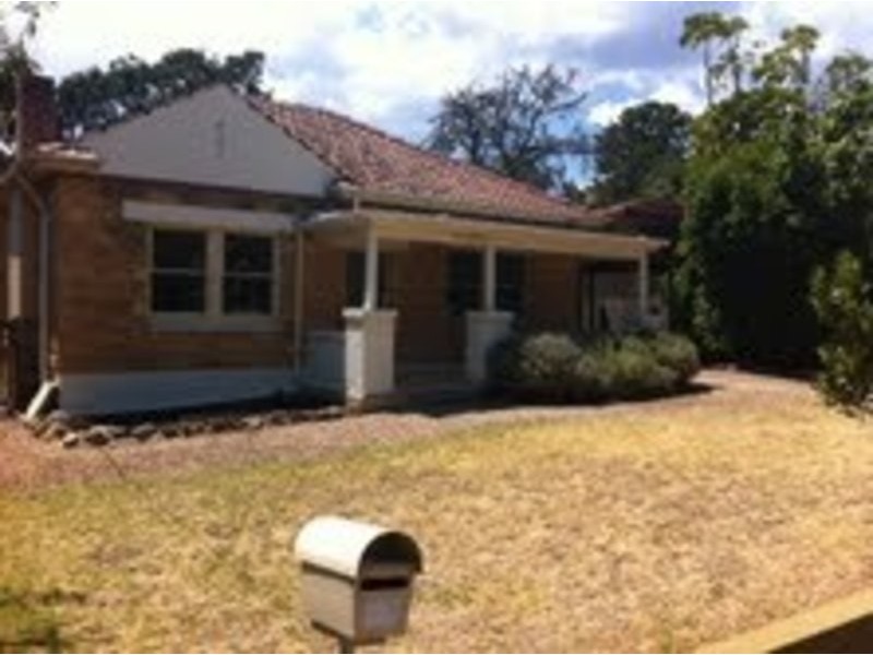 3 Columbia Avenue, Clapham SA 5062