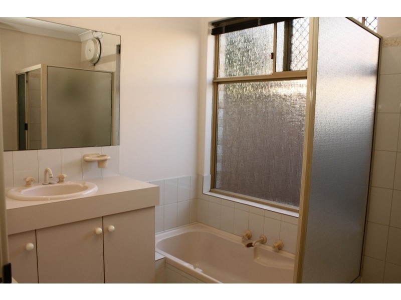 3/206 Melville Parade, Como WA 6152