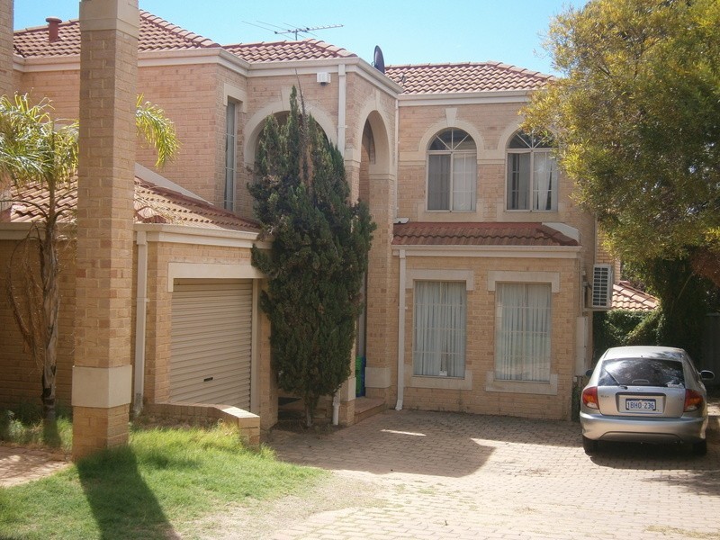 3/215 McDonald Street, Joondanna WA 6060