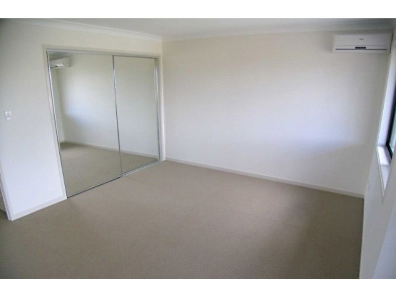 4/24 Kennington Rd, Camp Hill QLD 4152