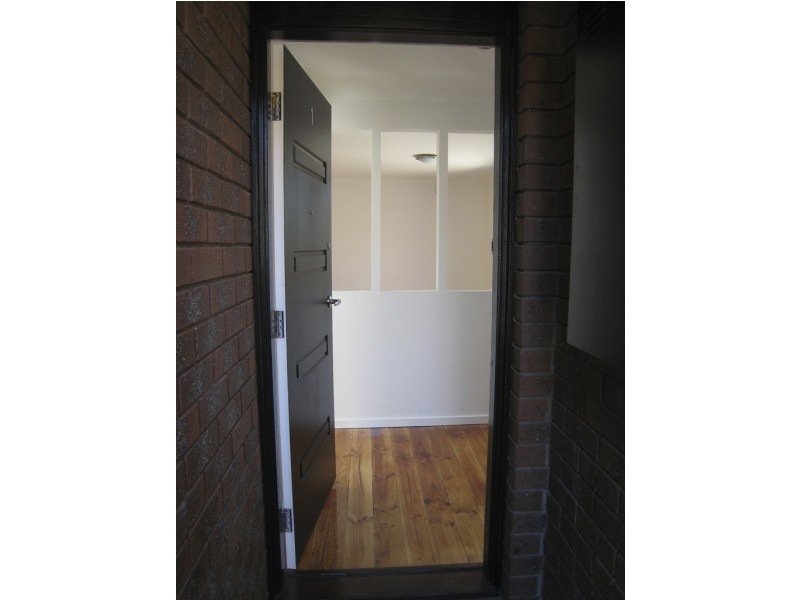 1/28 Carlisle Street, Preston VIC 3072