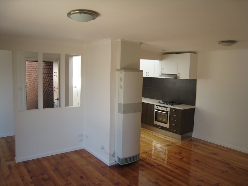 1/28 Carlisle Street, Preston VIC 3072