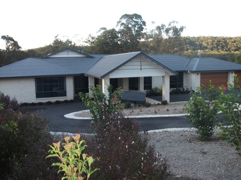 38 Lawnhill Drive, Nerang QLD 4211