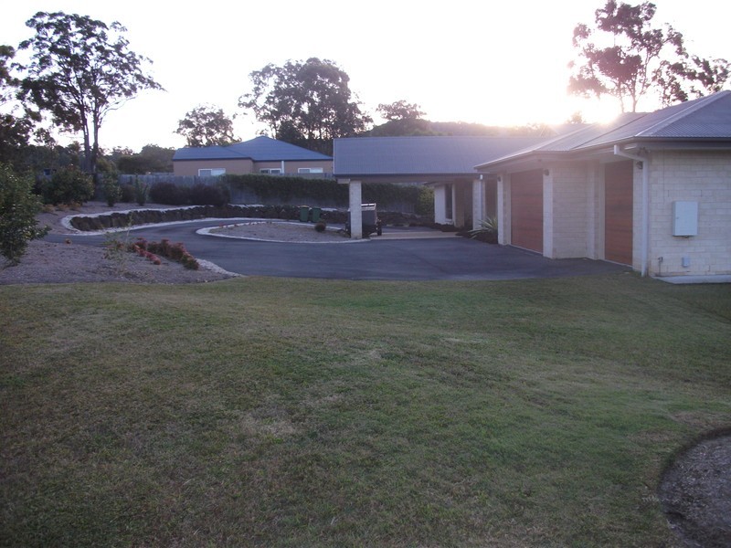 38 Lawnhill Drive, Nerang QLD 4211