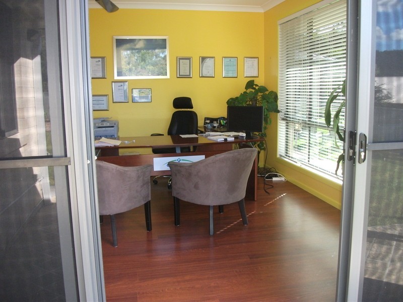 38 Lawnhill Drive, Nerang QLD 4211