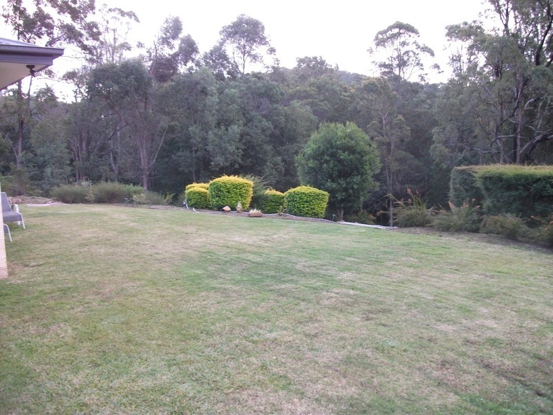 38 Lawnhill Drive, Nerang QLD 4211