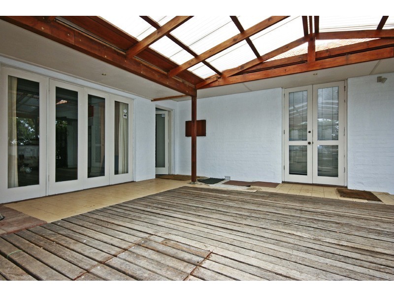 145 Rochdale Road, Mount Claremont WA 6010