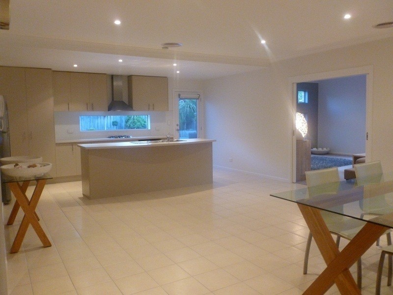 8 Postregna Way, Skye VIC 3977