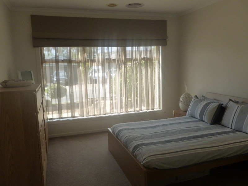8 Postregna Way, Skye VIC 3977