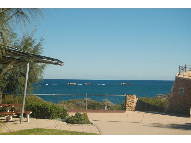 58 Beachside Drive, Burns Beach WA 6028