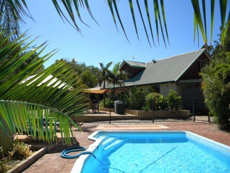 50 Adams Road, Mariginiup WA 6065