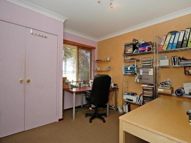 50 Adams Road, Mariginiup WA 6065