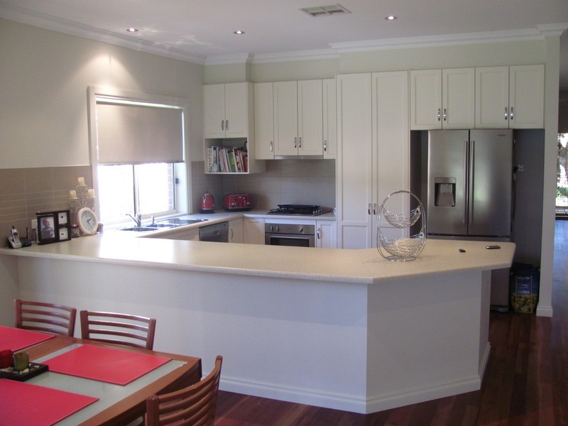 10 Chamberlain Avenue, Clarence Gardens SA 5039