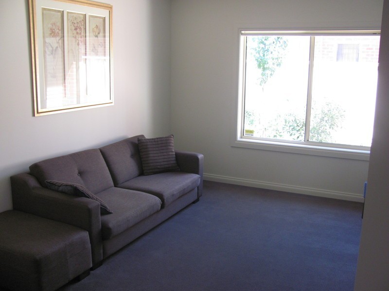 10 Chamberlain Avenue, Clarence Gardens SA 5039